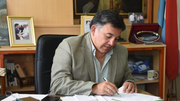 El intendente uruguayense Martín Oliva destacó el alto nivel de reservas de alojamiento para el verano que recién se inicia