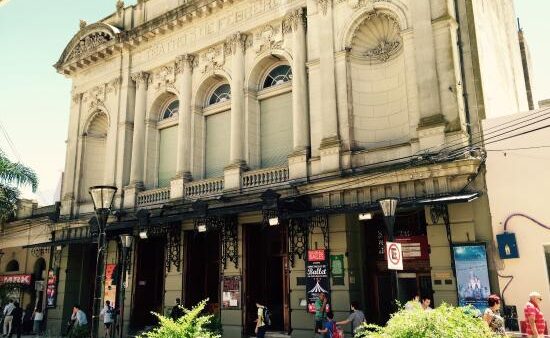 Más de 220 funciones con unos 70 mil espectadores pasaron durante este año por el Teatro 3 de Febrero