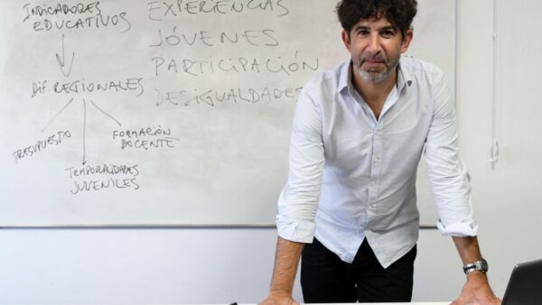 El investigador social Pedro Nuñez habló de la desconfianza hacia el futuro por parte de los jóvenes