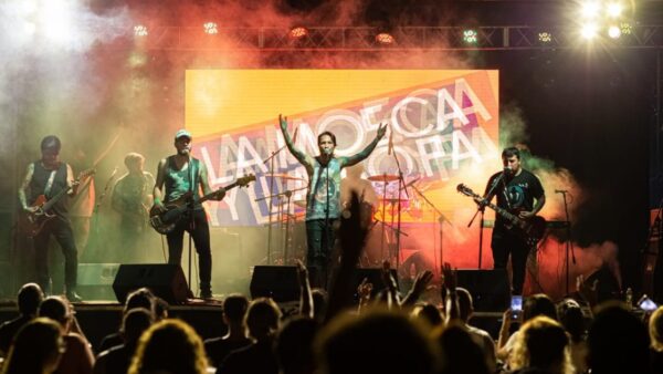 “Bravos Muchachitos” trae a Paraná los temas de Los Redondos y del Indio Solari