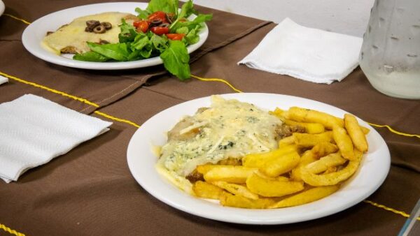 Nueva edición de “Paraná ama la Milanesa”, con más de 30 locales adheridos