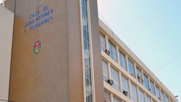 El PJ, los legisladores peronistas y la Liga de Intendentes Justicialistas, contra la reforma previsional
