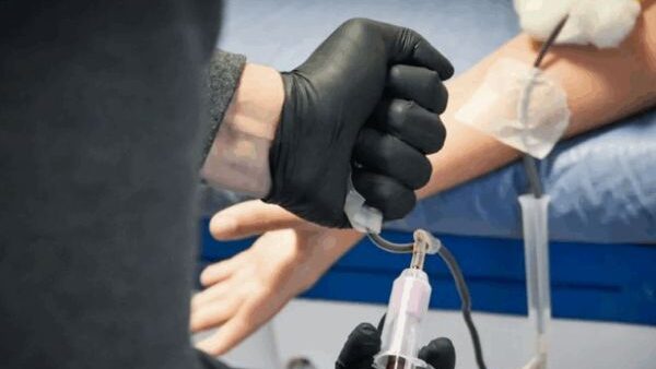 Nueva edición de la campaña “Donar sangre nos une”